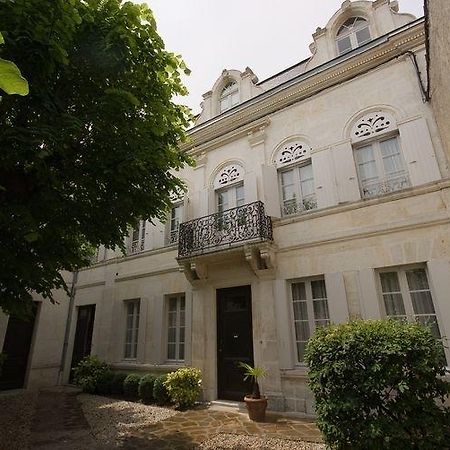 Chambres D'Hotes Les Tilleuls Cognac Exterior foto