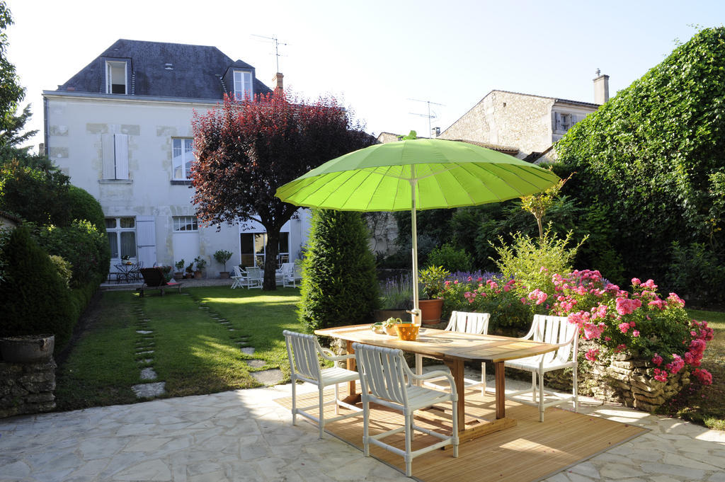Chambres D'Hotes Les Tilleuls Cognac Exterior foto
